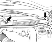 13.68 Снятие и установка, проверка и регулировка конечного положения рычагов стеклоочистителя Audi A3