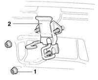 13.35 Снятие, установка и регулировка капота Audi A3