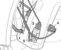 13.30 Снятие и установка резервуара жидкости стеклоомывателя/электродвигателя насоса Audi A4