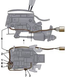 Расположение электрических разъемов и проводов на селекторе автоматической коробки передач