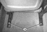 13.4.17 Снятие и установка переднего сиденья BMW 3 (E46)