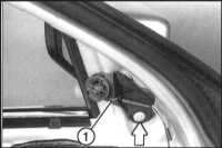 13.28 Снятие и установка наружного зеркала BMW 5 (E39)