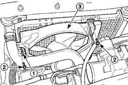 Расположение электрического разъема (1) и болтов (2) крепления вентилятора радиатора (3)