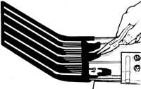 13.4 Передний бампер Ford Escort