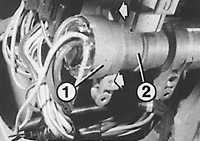 14.5.3 Снятие и установка переключателей Ford Escort