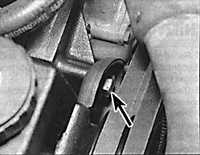 9.4.6 Снятие и установка насоса усилителя рулевого управления Ford Scorpio