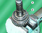 3.4.5 Разборка вторичного вала ГАЗ 3110