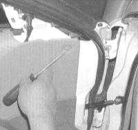 11.15 Снятие и установка панелей внутренней обивки дверей Honda Accord
