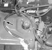 7.4 Проверка состояния и замена проводов батареи Honda Civic