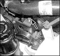 2.12 Проверка, регулировка натяжения и замена приводного ремня Mazda 626