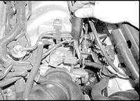 2.22 Проверка и регулировка скорости холостого хода (модели до 1997 г.в.) Mazda 626