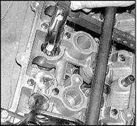 3.2.6 Пружины, фиксаторы и сальники клапанов Mazda 626
