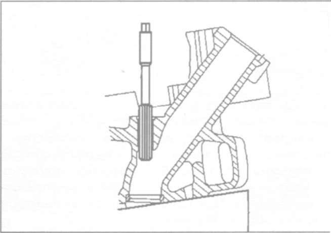 8.6.11 Снятие, проверка и установка направляющей втулки клапана Mercedes-Benz W163 (ML Class)