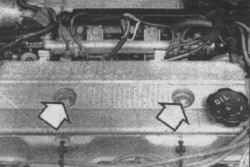 3.4 Крышка клапанов - снятие и установка Mitsubishi Colt