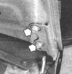 14.9 Капот - снятие, установка и регулировка Mitsubishi Colt