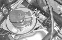 7.9 Проверка, регулировка, снятие и установка распределителя зажигания   (модели 1993 и 1994 г.г. вып.) Nissan Maxima QX