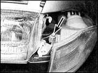 13.16 Замена лампочек (внешнее освещение) Opel Astra A