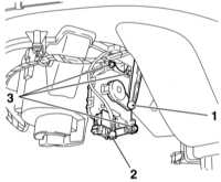 5.4.3 Снятие и установка приводного электромотора вентилятора отопителя Opel Astra
