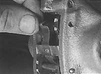 11.5 Замена задних тормозных колодок на дисковых тормозах Opel Kadett E