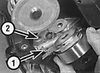 3.1.9 Механизм натяжения зубчатого ремня и шкивы Opel Vectra B