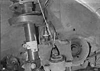 8.5 Замена передних тормозных колодок Opel Vectra B