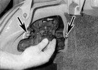 13.6 Снятие и установка блоков внешних фонарей Renault Megane