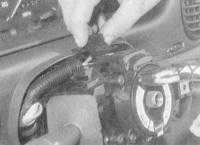 13.24 Снятие и установка компонентов подушек безопасности Renault Megane