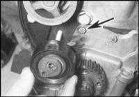 4.2.5 Снятие, проверка состояния и установка зубчатых колес и натяжителя Skoda Felicia