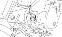 4.5.15 Снятие и установка датчика-выключателя давления масла Subaru Legacy Outback