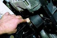 3.27 Замена прокладки поддона картера двигателя на автомобиле ВАЗ 21213