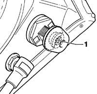13.15.2 Регулировка положения крышки багажника/ задней двери. Volkswagen Golf IV