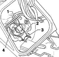 14.8 Замена лампочек внешнего освещения Volkswagen Golf IV